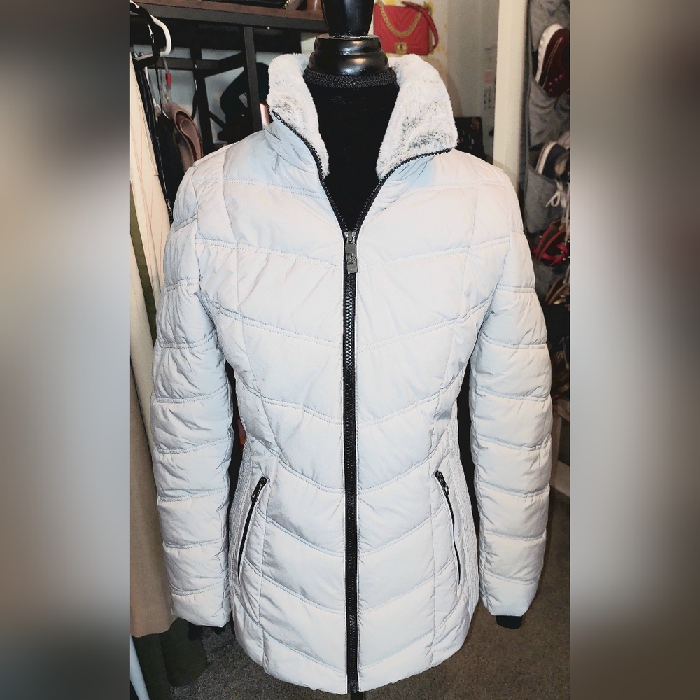 NAUTICA: Women's Puffer Jacket - Light Gray